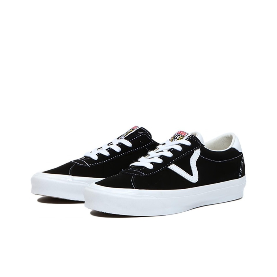 【100%Original】Vans Sports Black White Sneakers Low Top Unisex VN0A4U12AD3