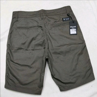 Whose short plain for men’s cotton