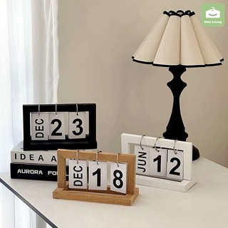 Nordic Style Wooden Page-Turning Calendar Natural Wood Grain Home Decor Office Decor Calendar