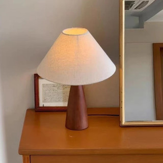 Modern Simple Living Room Table Lamp Study Fashion Bedroom Bedside LED Lamp
