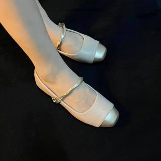 Elegant Two-Tone Flat Shoes for Women – Breathable Mary Janes shoes with Strap