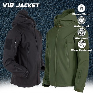 Ready Stock Shark Skin Soft Shell Jackets Men Windproof Waterproof outdoor Hiking Jacket for men