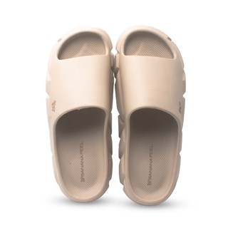 Banana Peel Kai Unisex Slides