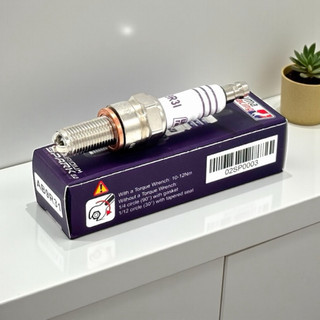 UMA RACING IRIDIUM SPARK PLUG LONG THREAD (1PC)