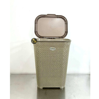 #1165 Mocha Laundry Rattan Basket with Cover
