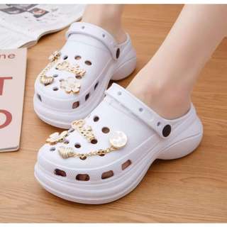 Korean Charm Chain Clogs – Cute Floral Designer-Inspired Slip-On Sandals with decor