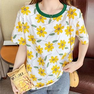 LHSunday เสื้อยืดแฟชั่นมาใหม่ลายดอกไม้สีเหลือง ดีเทลสวยตัดด้วยคอเสื้อสีเขียวไม่ซ้ำใครดีเทลสวย สีสันสดใส น่ารักมากค้า