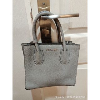 mk mercer tote bag used like newขนาดกว้าง8.5"สูง7.5"