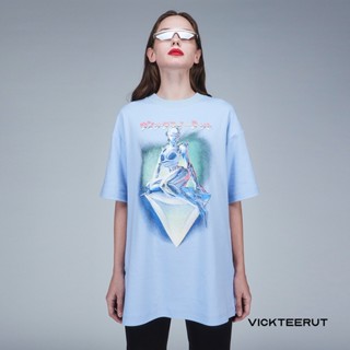 VICKTEERUT Printed T-Shirt เสื้อยืดพิมพ์ลาย