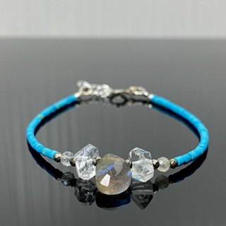 สร้อยข้อมือหินเจียรไนแท้ทั้งเส้น (Turquoise and mixed stone Bracelet)  #4