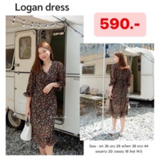 Logan Dress จากร้าน Vanilla Chapters เดรสลายดอก