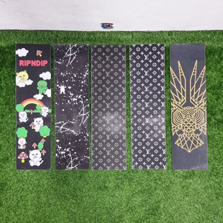 [0304] สติ๊กเกอร์กระดาษทราย ลายหลุย มาริโอ ขนาด 83x24cm street skateboard Grip tape