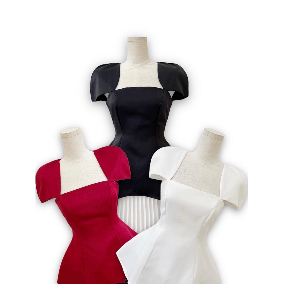 [HCMC EXPRESS] [ภาพจริง] เสื้อเชิ้ต Peppa สุดหรูและเรียบพร้อมคอเหลี่ยมและแขนดอกตูม