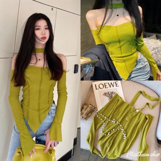 เสื้อปาดไหล่ เเต่งโช้คเกอร์ Sexy Crop Top