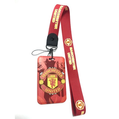 MAN U   ที่ใส่บัตร ซองใส่บัตร ที่ใส่บัตร พร้อมสายคล้องคอ(2.5cm) ลาย แมน ยูไนเต็ด แดง สายแดง  สำหรับบัตร 5.5x8.5cm   PMYL