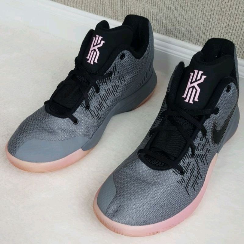รองเท้ามือสอง Nike Kyrie Flytrap 2 EP Cool Grey (Size 42 / 26.5 Cm.)