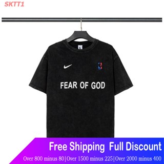 SKTT1 เสื้อยืดลำลอง พร้อมส่ง Fear Of God Essentials เสื้อยืดคอกลมแขนสั้นล้างทําความสะอาดได้ Unisex Mens Womens T-shirt