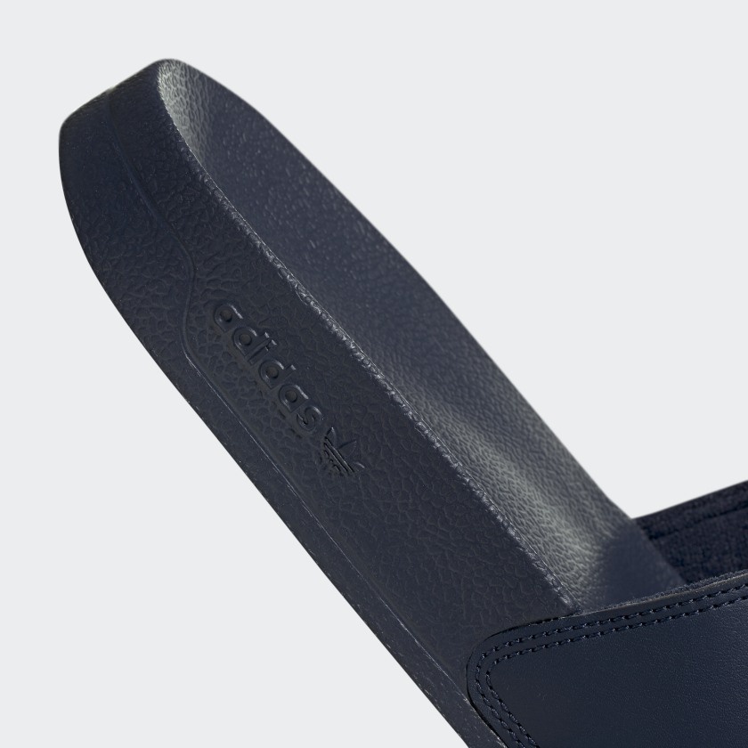 รองเท้าแตะอดิดาส adidas ADILETTE LITE สีกรม (พื้นนิ่ม)