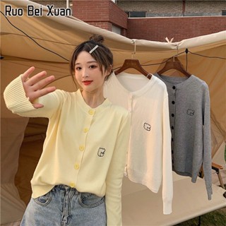 RUO BEI XUAN เสื้อคาร์ดิแกนถักเสื้อแจ็คเก็ตกันแดดบางด้านนอก2022ใหม่แขนยาวเสื้อสั้นลมเบา