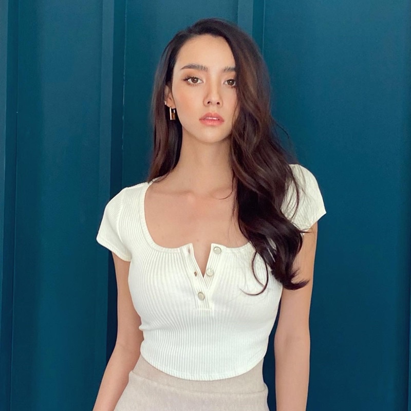 Kimber Button T Top เสื้อยืดกระดุมหน้า