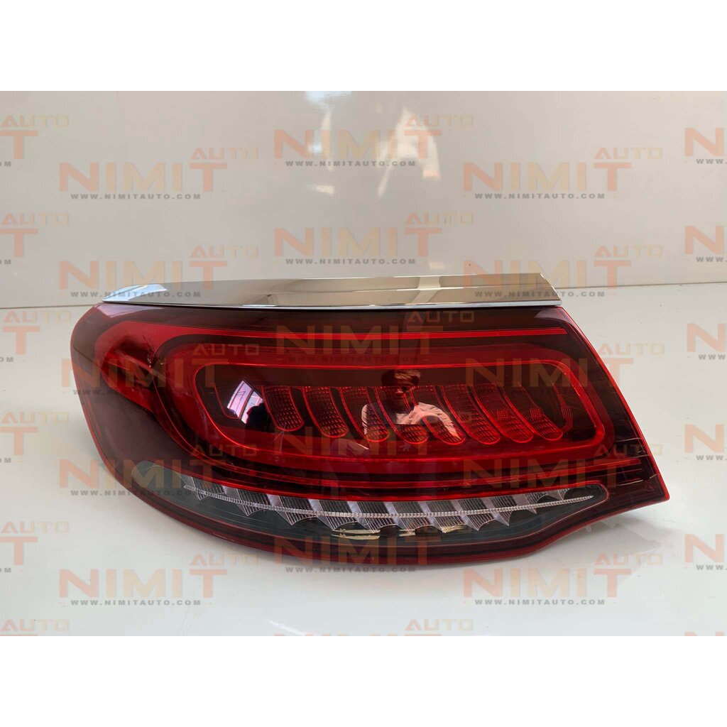 ไฟท้าย BENZ GLC COUPE W253 L