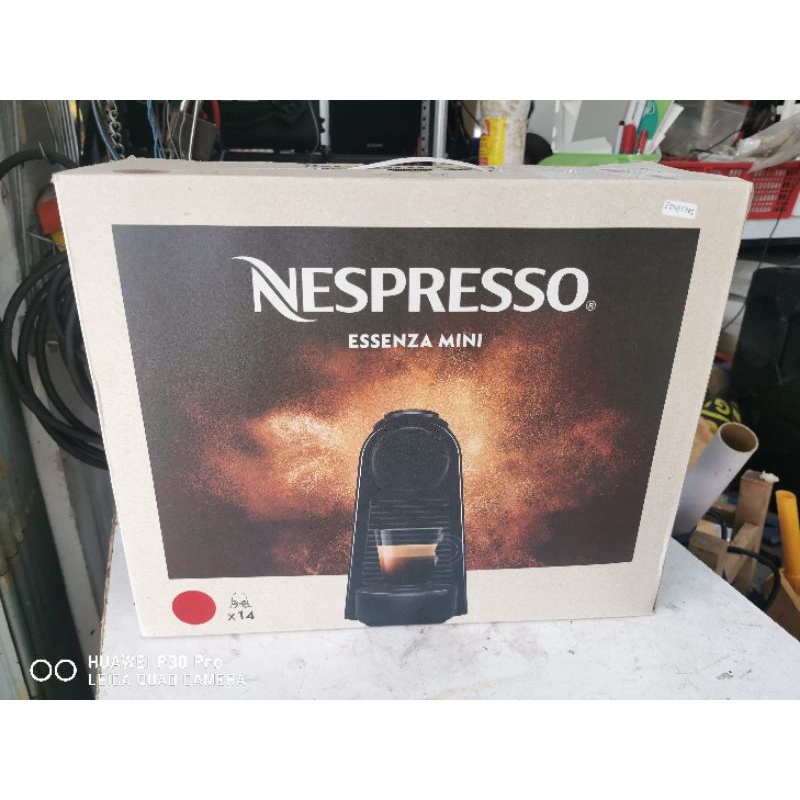 เครื่องชงกาแฟ​ Nespresso​ รุ่น ESSANZA MINI สภาพใหม่