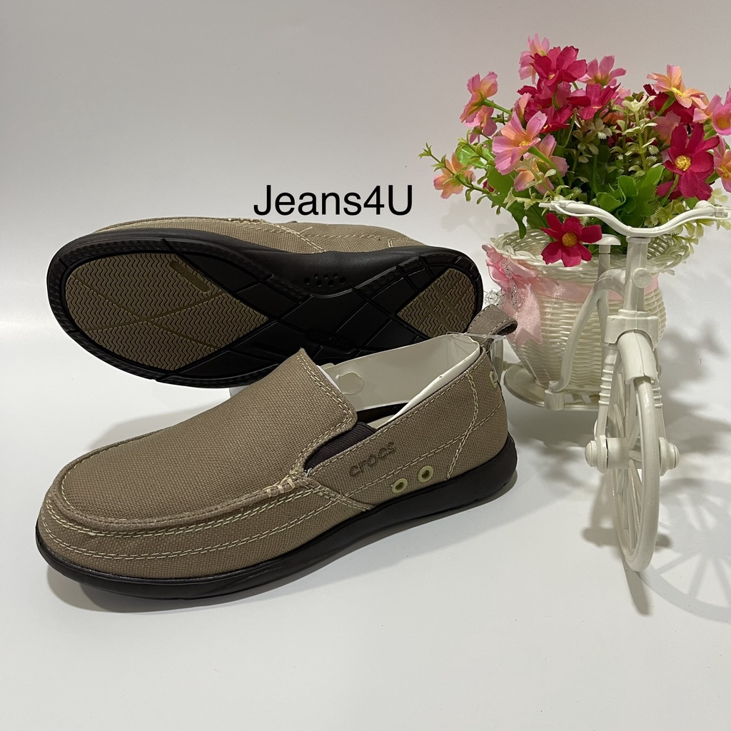 รองเท้าผ้าใบ ครอส ใหม่มี 4สี งาน Premiem เบาใส่สบาย 40----45 Crocs ผ้าใบ