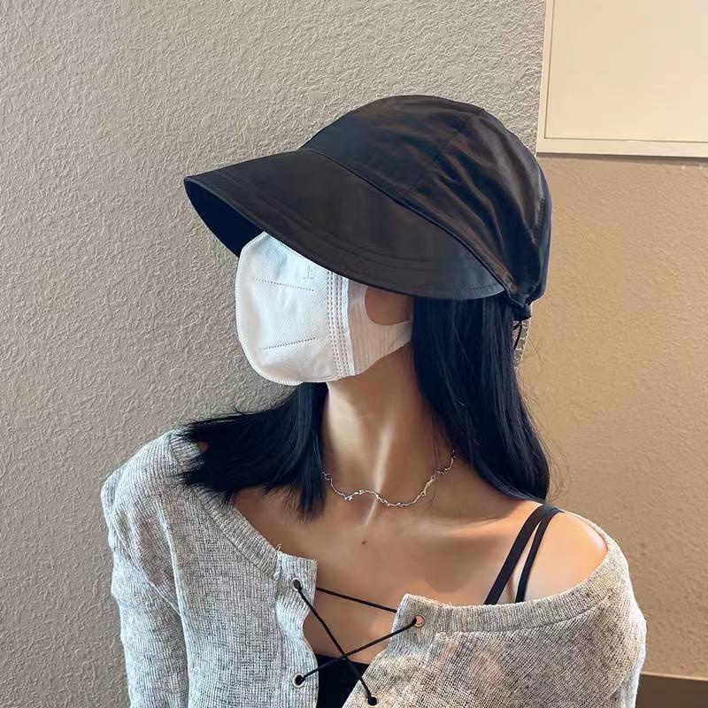 หมวกบังแดด ป้องกันรังสียูวี แบบพับได้ แฟชั่นฤดูร้อน สําหรับผู้หญิง / หมวกบังแดด แบบผูกเชือก ปรับได้ / หมวกปีกกว้าง ระบายอากาศ แบบแห้งเร็ว