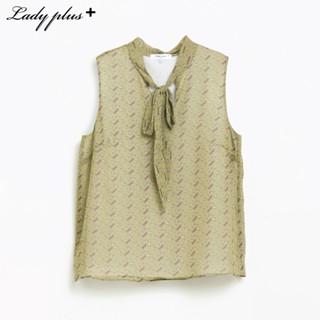 Lady Plus เสื้อชีฟองคอผูกโบว์แขนกุดลายห่วง | Sleeveless Blouse with Bow Collar สีเขียว