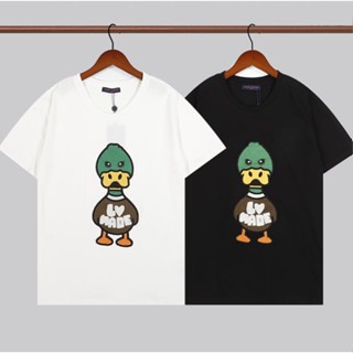 ลายน่ารัก◇LV พิมพ์เสื้อยืดผ้าฝ้ายแท้แฟชั่นเสื้อยืดแขนสั้น unisex street Wear รอบคอ tee คุณภาพสูง top