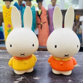 Miffy งานออมสินเก่า เปื้อนตามภาพนะคะ มีปั้ม