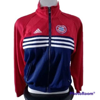 เสื้อวอร์มสโมรสร FC Bayern Size 152 (s) มือ2