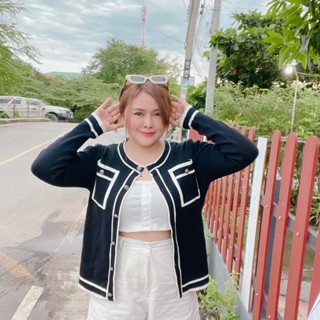 เสื้อกระดุมหน้า เเขนยาว ป้ายกะรัต
