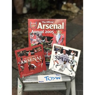 หนังสือปกแข็งสโมสรฟุตบอลอาร์เซนอล Arsenal Football Club และสโมสรฟุตบอลทอตนัมฮอตสเปอร์ Spurs - Tottenham Hotspur F.C.