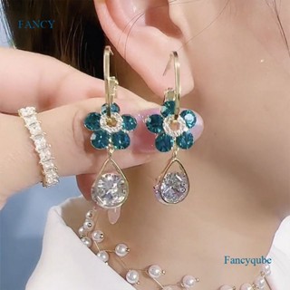 Fancyqube แฟชั่นเกาหลี ใหม่ สีฟ้า คริสตัล ดอกไม้ ห้อยต่างหู สําหรับผู้หญิง เด็กผู้หญิง ส่องแสง เพทาย เดซี่ เครื่องประดับ หรูหรา ของขวัญวันวาเลนไทน์