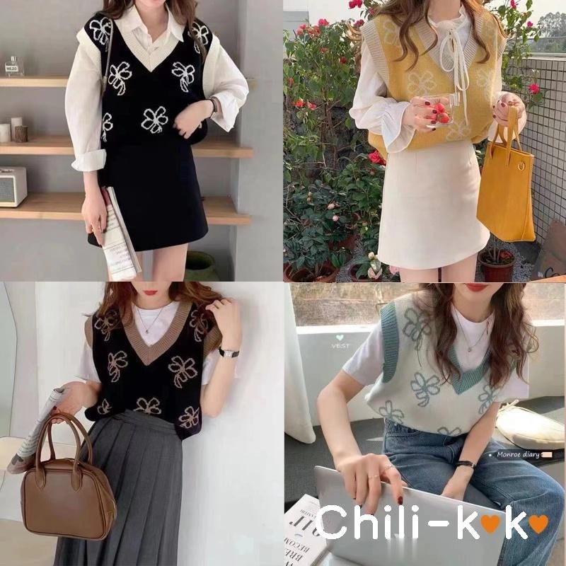 Chili_koko 13056 *พร้อมส่ง*เสื้อกั๊กไหมพรม ผู้หญิง แขนกุด คอวี แฟชั่นสไตล์เกาหลีสุดๆ ตัดขอบสีสวย สุดชิค ลายใบโคลเวอร์