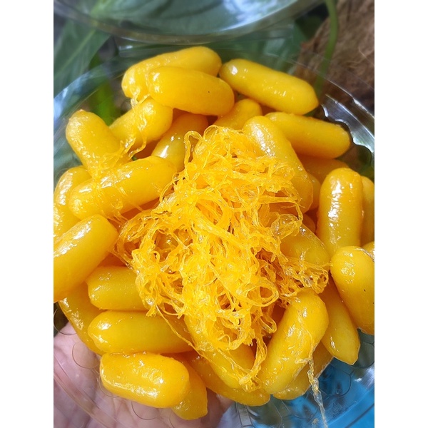 เม็ดขนุนเมืองเพชรบุรี  1 ถุง หนึ่งถุงมี 50 เม็ด ขนมหวานพร้อมทาน  ￼