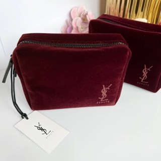 YSL Beaute Velvet Pouch Bag - กำมะหยี่แดง