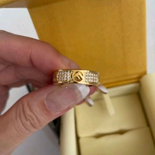 (พร้อมส่ง)*New*Fendi ring สีทอง size M (52)