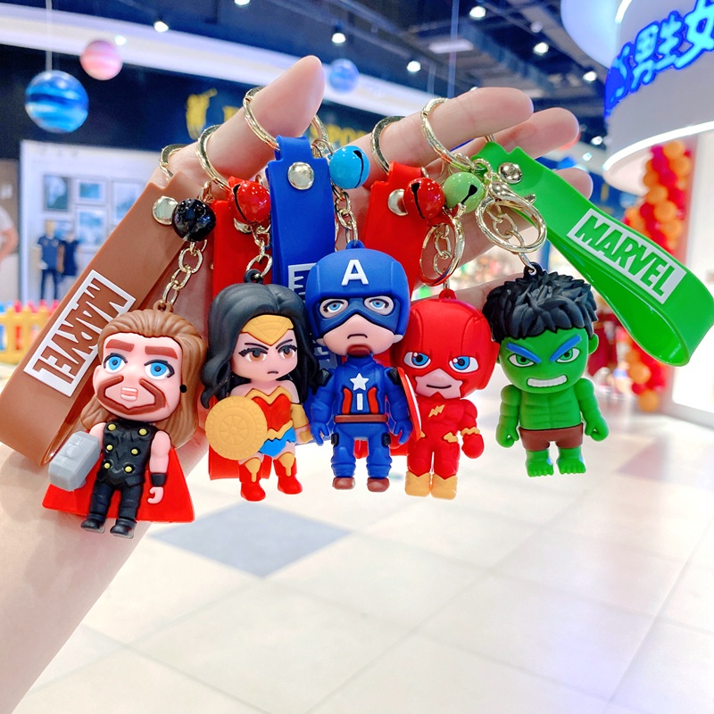 พวงกุญแจ จี้ตุ๊กตาการ์ตูนอะนิเมะ Avengers Wonder Woman Superman Batman Captain America