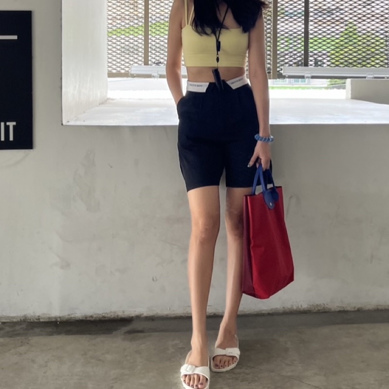 กางเกงพับเอว จากร้าน x2market /ไซส์M