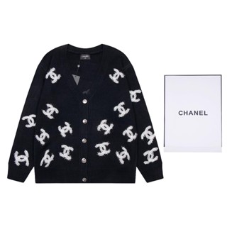 เสื้อกันหนาว CHANEL [NEW] ดีเทลโหด ดูดี เท่ห์ก่อนใคร ของมันต้องมี [Limited Edition]