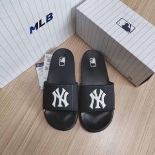 MLB New Mound NY รองเท้าแตะสีดำ