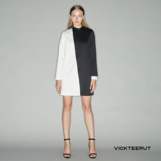 VICKTEERUT Long Sleeve Colour Block Shift Dress เดรสสั้น แขนยาว ทรงตรง ตัดต่อสี