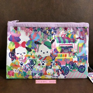 กระเป๋า Pochacco x Kayo Horaguchi (Limited) Flat Pouch สีม่วง ขนาด 23.5 x 16 ซม.