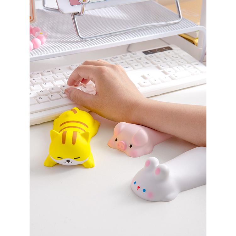 แผ่นรองเมาส์ 3D ที่รองข้อมือ ตามหลักสรีรศาสตร์ นุ่ม เมมโมรี่โฟม หมอนมือ น่ารัก การ์ตูน แผ่นรองเมาส์ แผ่นรองข้อมือ สํานักงาน เกม แผ่นรอง มินิ แบบพกพา อุปกรณ์คอมพิวเตอร์ สําหรับเดสก์ท็อป สํานักงาน แล็ปท็อป - รูปที่ 4