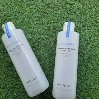 โทนเนอร์สูตรอ่อนโยน innisfree blueberry rebalancing skin 320ml.