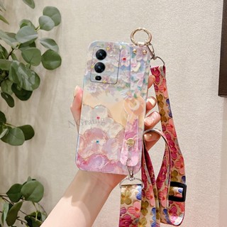 พร้อมส่ง ใหม่ เคสโทรศัพท์มือถือ ซิลิโคนนิ่ม ลายภาพวาดสีน้ํามัน รูปดอกซากุระ พร้อมสายคล้องข้อมือ สําหรับ vivo Y35 Y22 Y22s V25e 4G V25 V25 Pro 5G