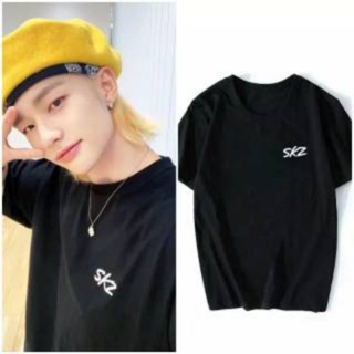 Tee การออกแบบโลโก้ผ้าฝ้ายสีขาว SKZ สีดําคอกลมแขนสั้น Tshirt S / M / L / XL / XXL สําหรับผู้ชาย m;l