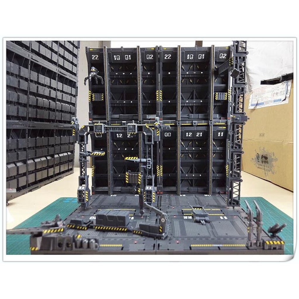 CG Machine Nest Gundam Gunpla โรงเก็บกันดั้ม ฐานกันดั้ม กันพลา SET 1 (ABFG) - รูปที่ 4